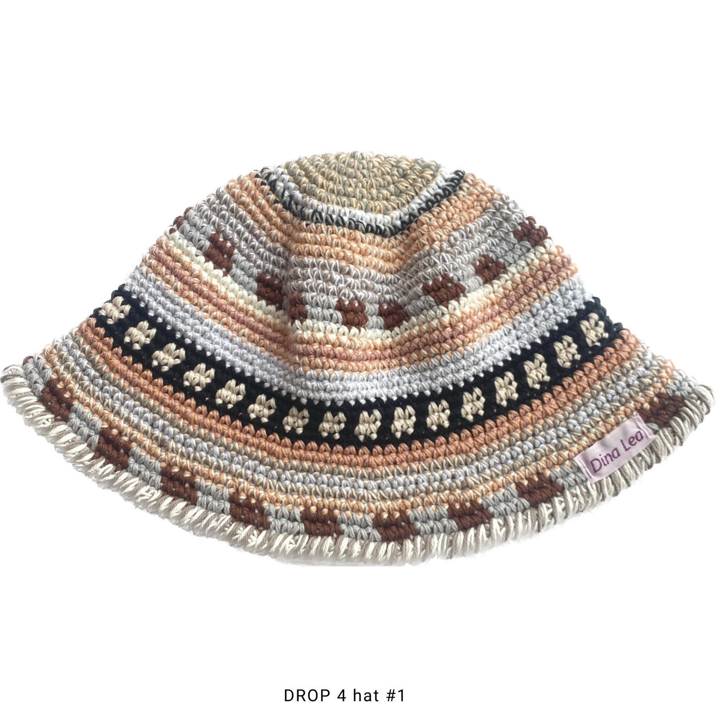 Bucket hat with graphic design crochet pattern