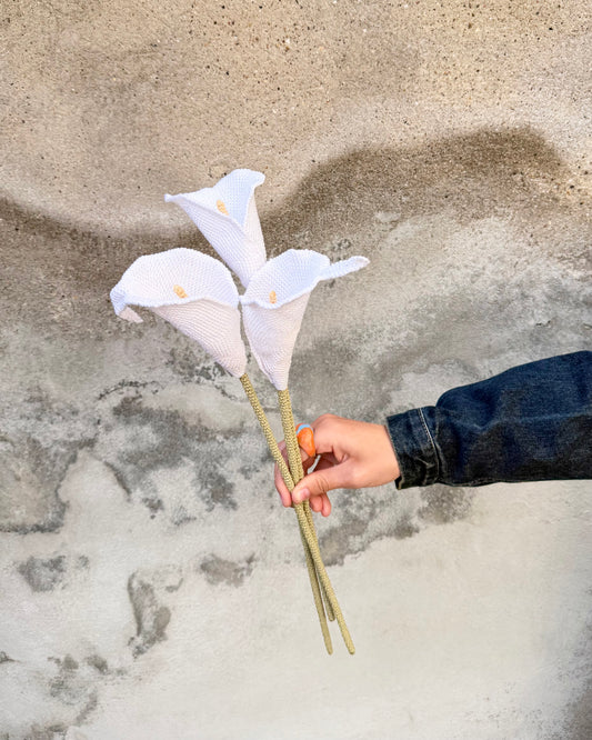 Calla lily crochet pattern